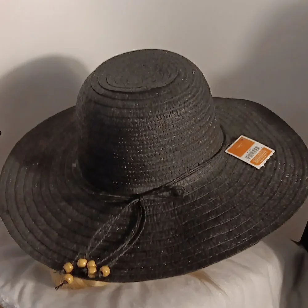 Black Straw Floopy Sun Hat